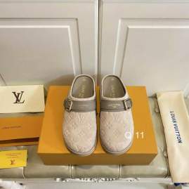 Picture of Louis Vuitton Shoes _SKULVsz35-40Y070112792